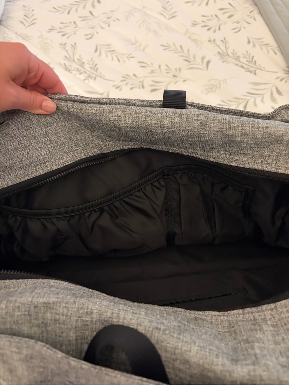 lululemon athletica Gray Travel Tote with Black Handles - Picture 5 of 5